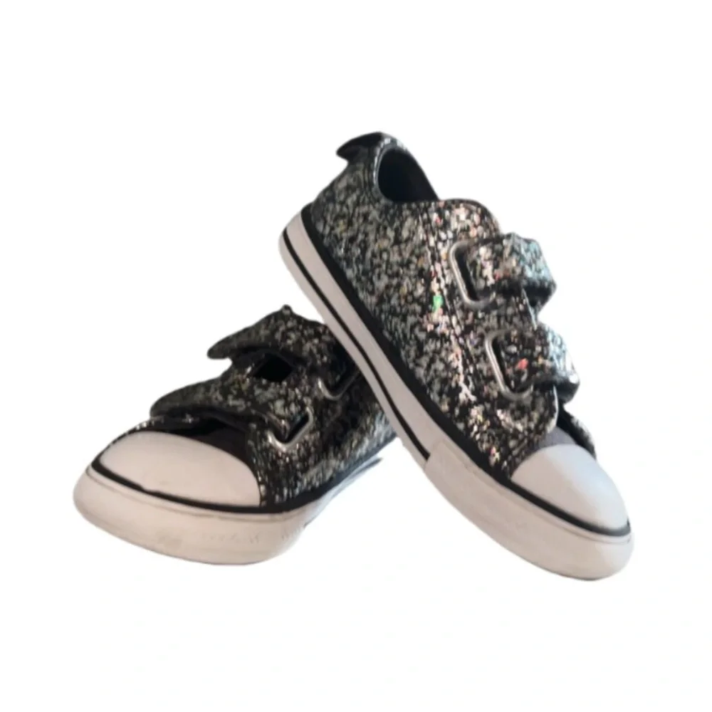 Converse Girls Black and Silver Sparkle Glitter Sneakers Glam Star Girl Size 9
